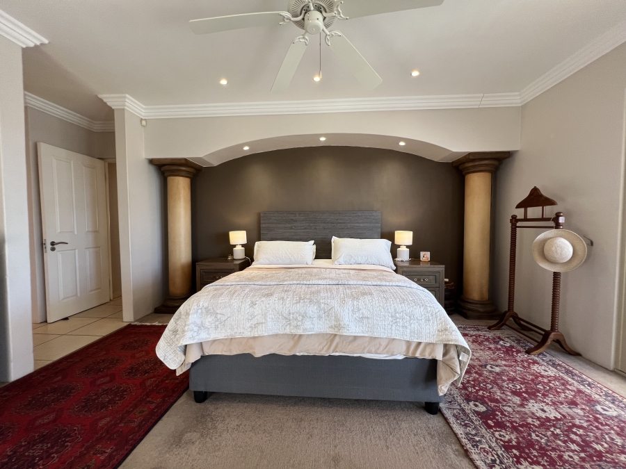 3 Bedroom Property for Sale in Wavecrest Eastern Cape